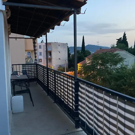 Jale Apartment